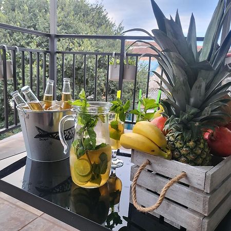 Calpurnia Abana Apartment Оуренсе Екстериор снимка