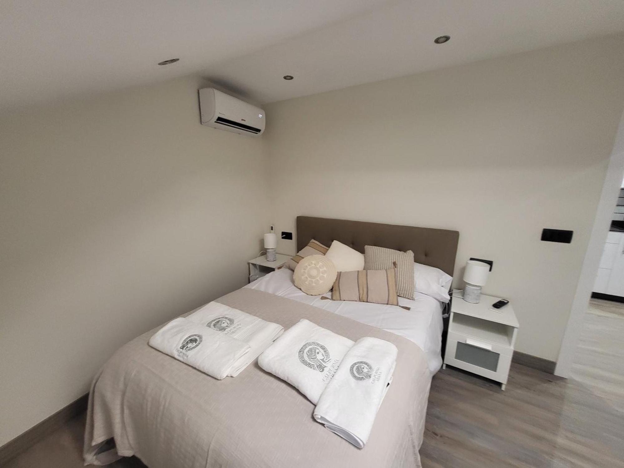 Calpurnia Abana Apartment Оуренсе Екстериор снимка